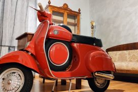 Vespa 902ss